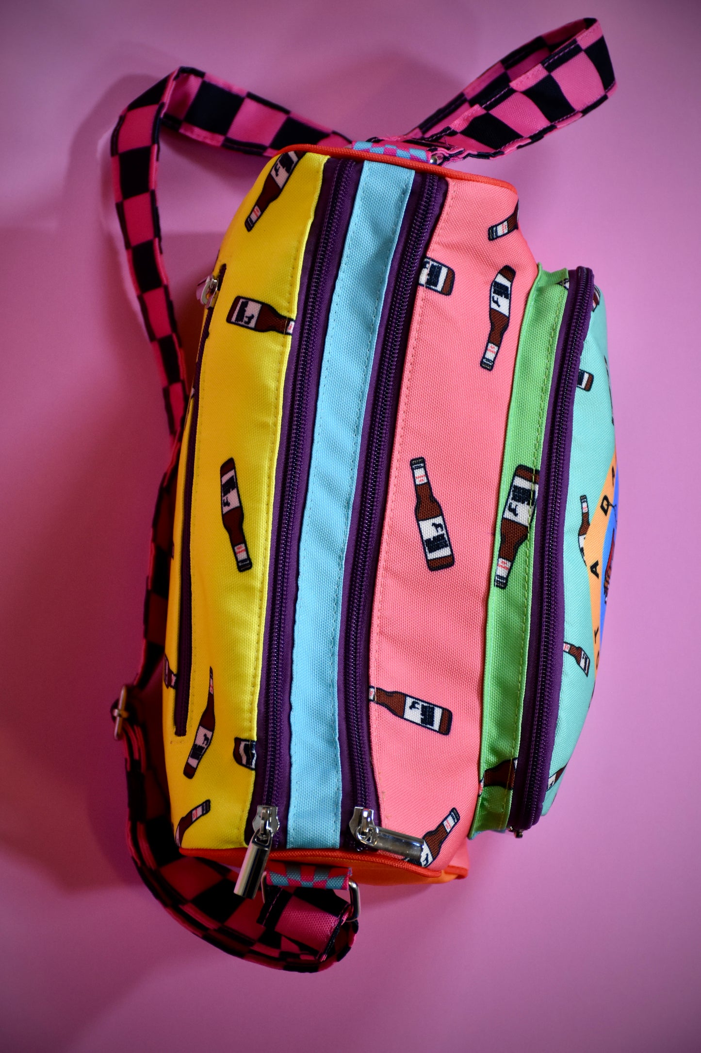 Black Horse & Darts Handbag